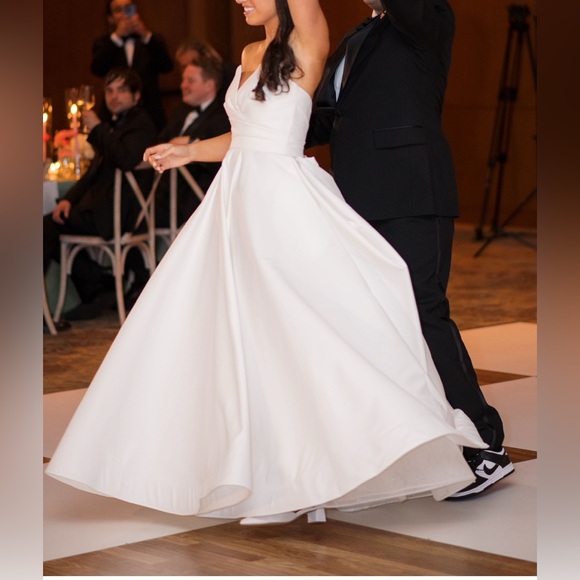 Alyne by Rita Vinieris Camila Wedding Gown - Picture 5 of 6